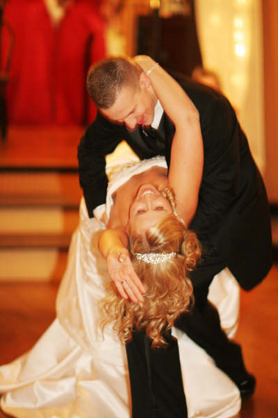 David and Amanda Bailey dancing at their wedding
